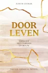 'Doorleven' van Judith Stoker
